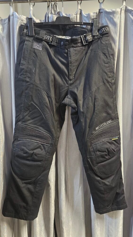 Pantaloni marimea L PTE0059