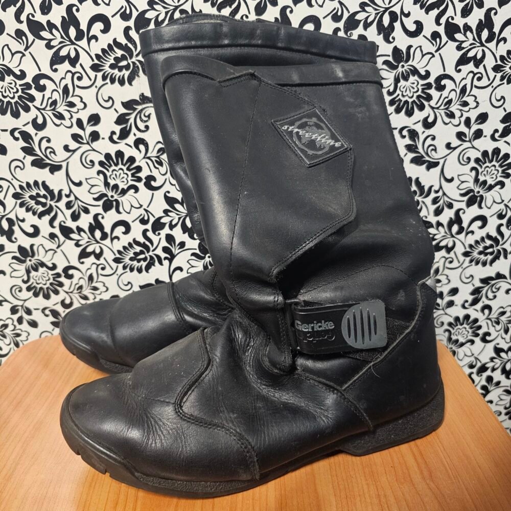 Cizme marimea 41 CIZ0004