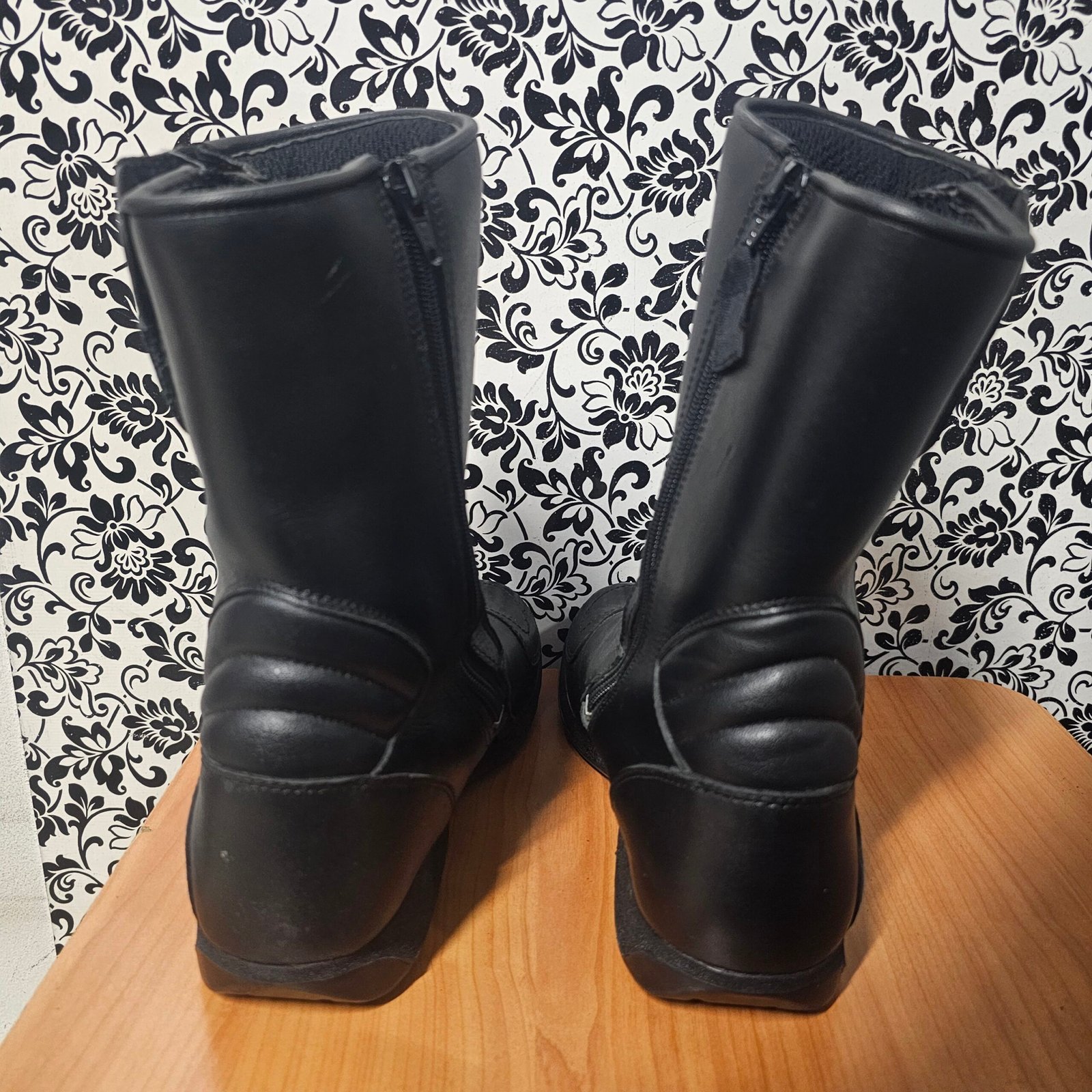 Ghete dama 39 GHE0002 5 Ghete dama 39 GHE0002 - imagine 5