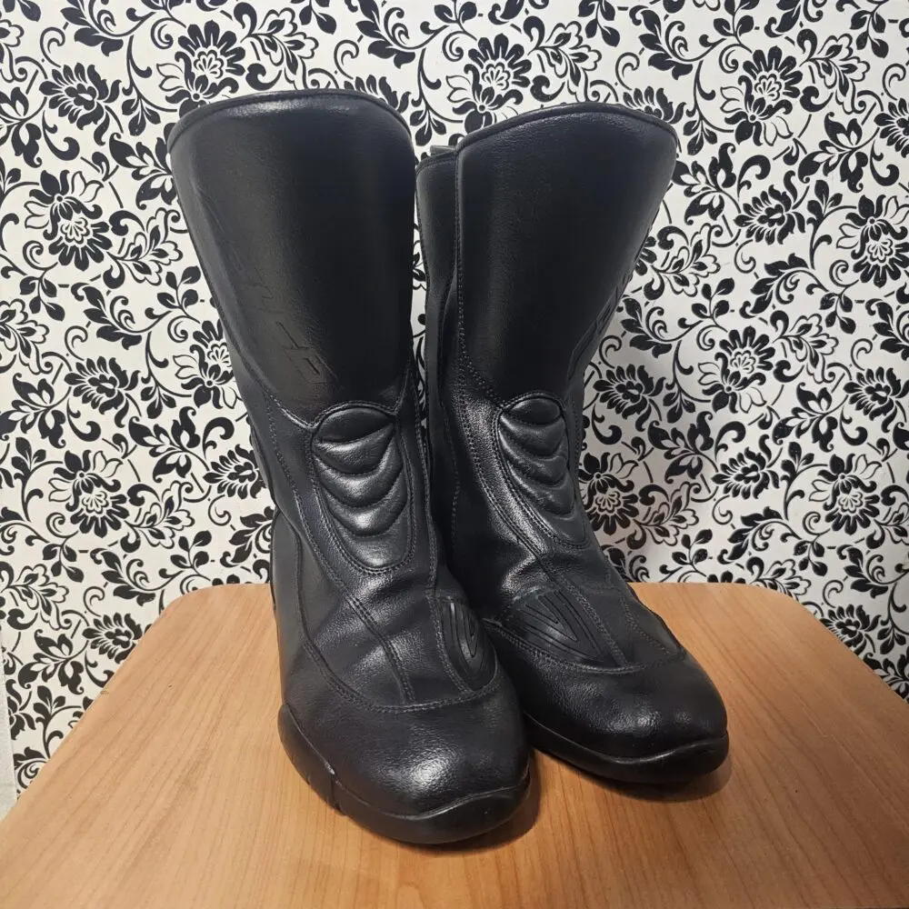 Cizme moto dama marimea 40 CIZ0005