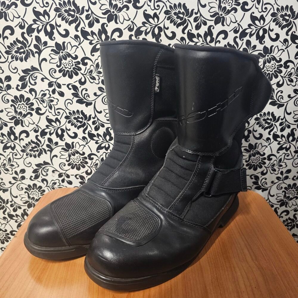 Cizme marimea 43 CIZ0009