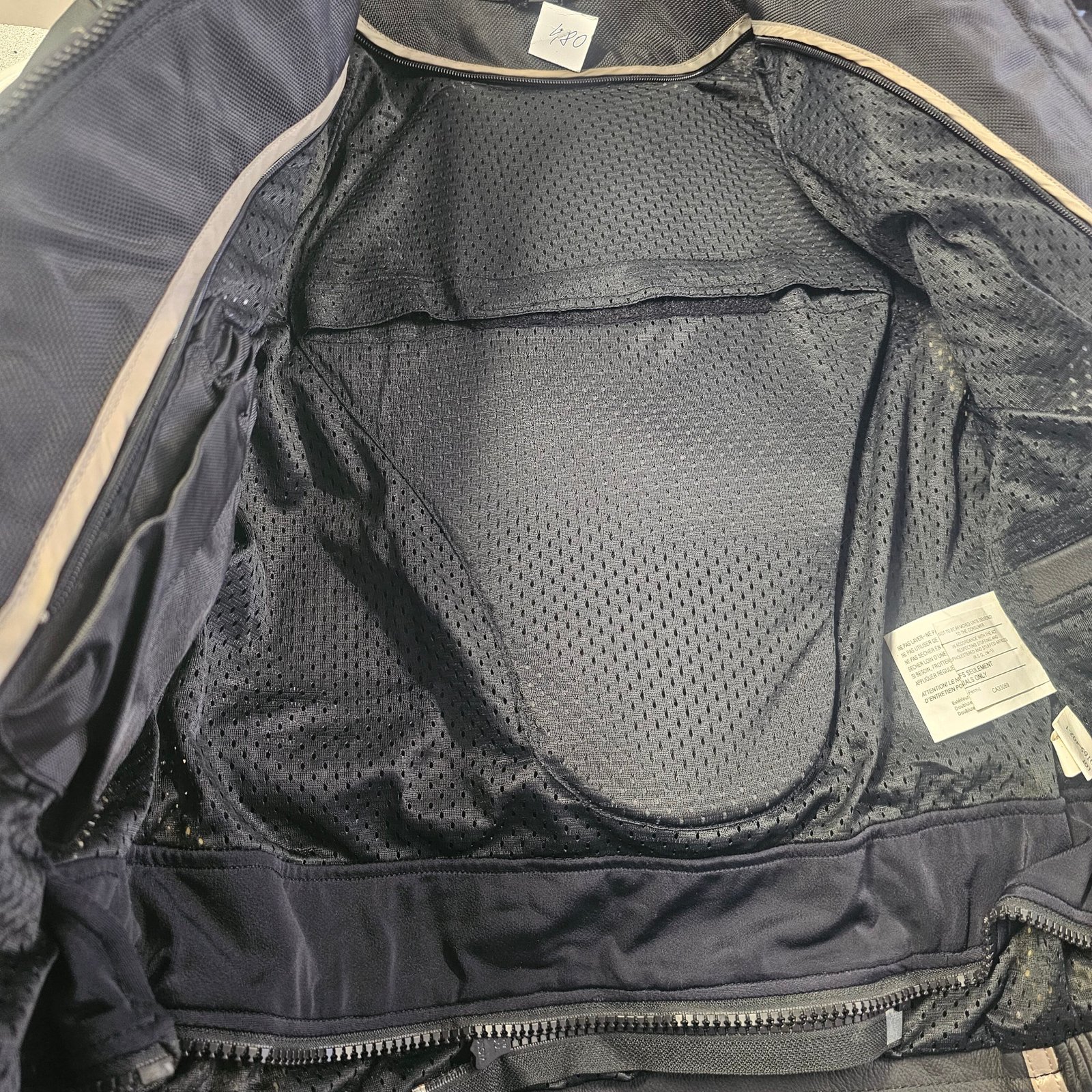 Geaca piele dama marimea XS GPI0021 3 Geaca piele dama marimea XS GPI0021 - imagine 3