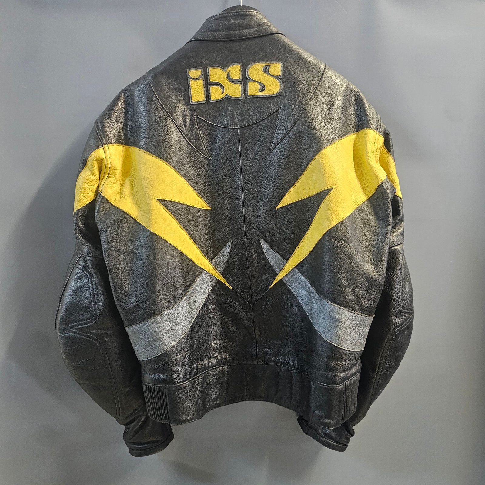 Geaca piele IXS marimea 50-M GPI0029 2 Geaca piele IXS marimea 50-M GPI0029 - imagine 2