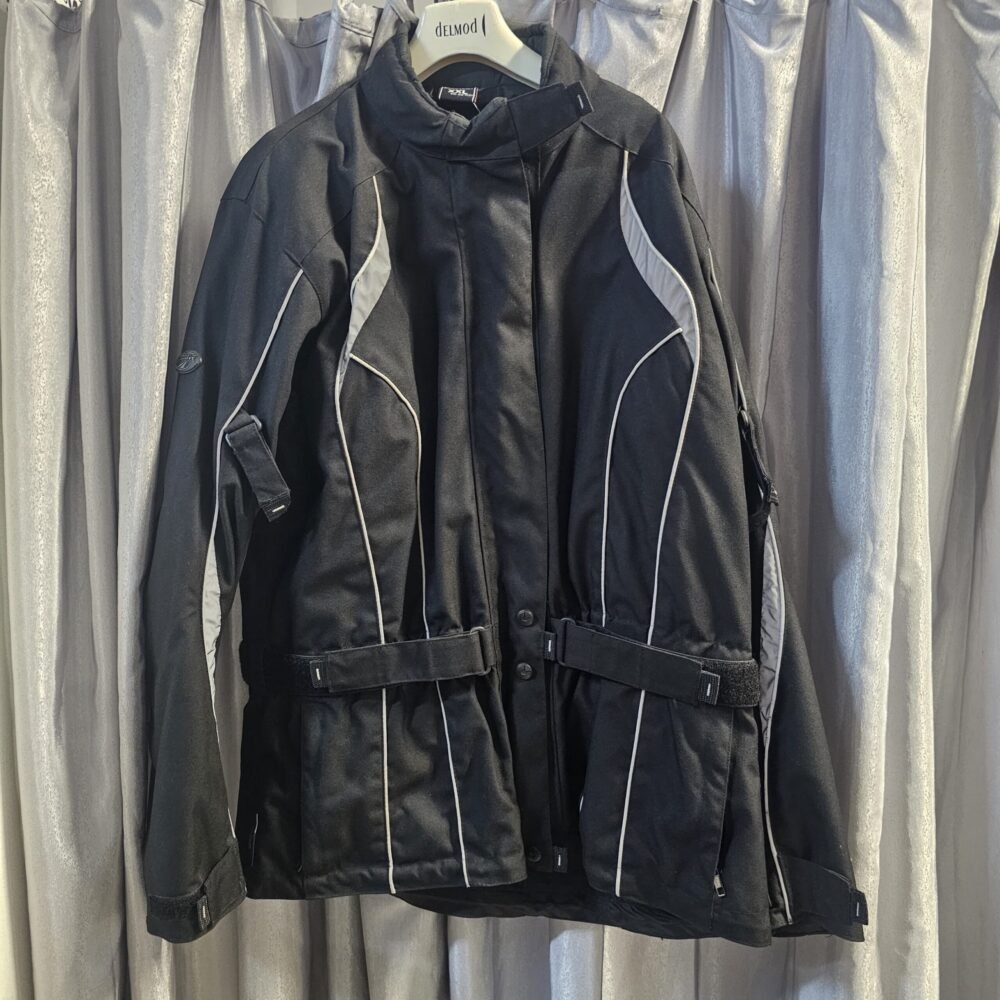 2edd6c4c-8387-465e-89f1-866157e10af7 Geacă moto mărimea 2XL GTE0128