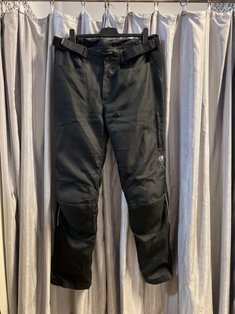IMG_7705 Pantaloni moto mărimea L PTE0028