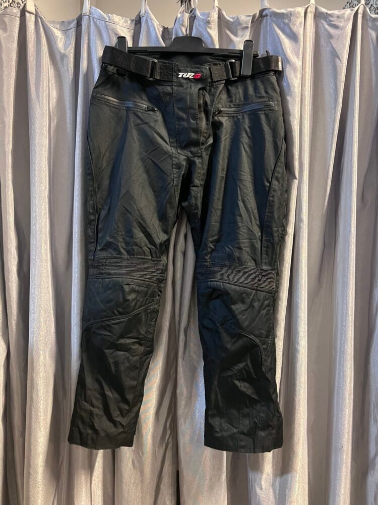 IMG_7949 Pantaloni moto mărimea L PTE0055