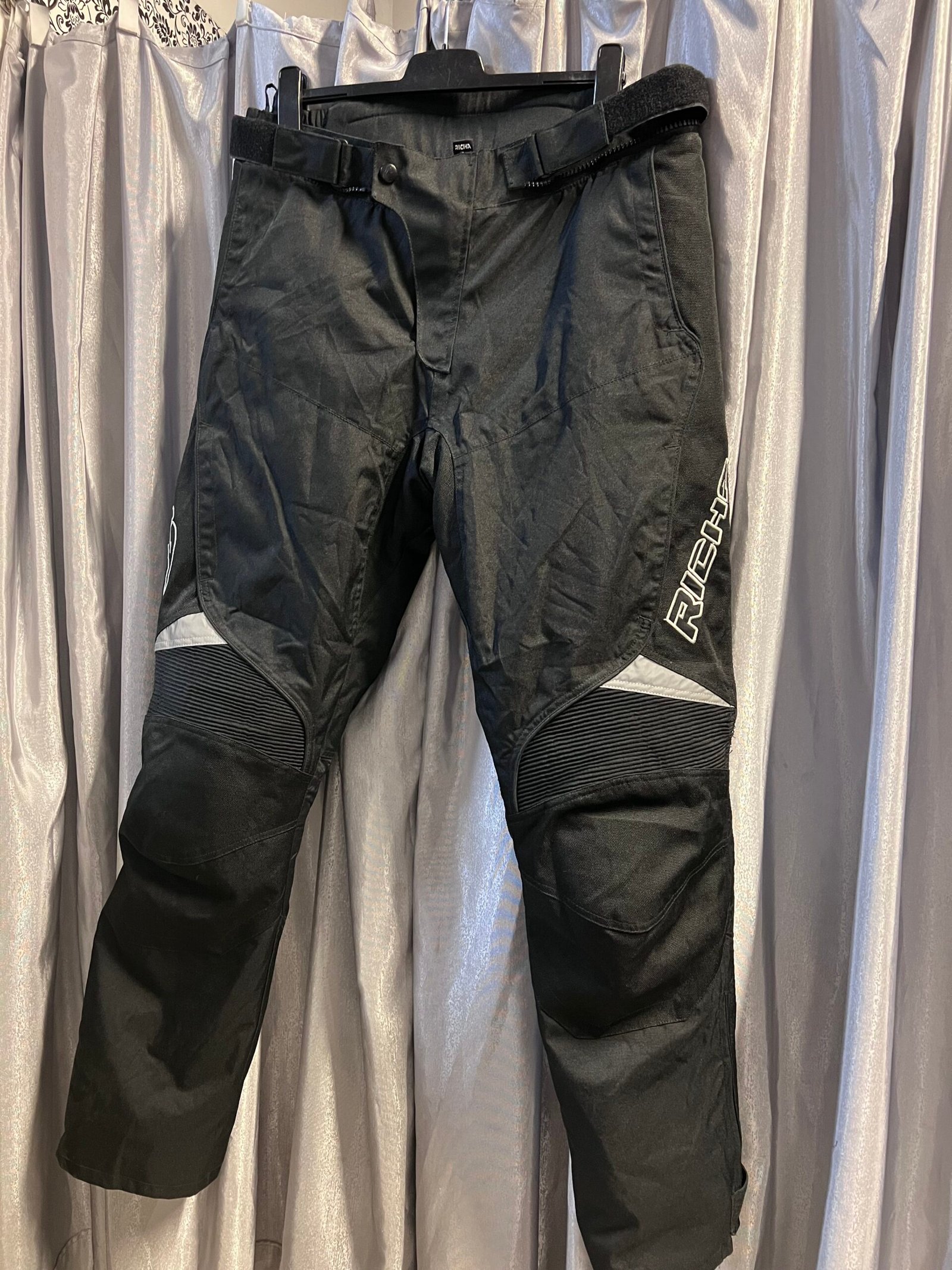 Pantaloni moto Richa 2 XL talie 50 PTE0056 2 Pantaloni moto Richa 2 XL talie 50 PTE0056 - imagine 2