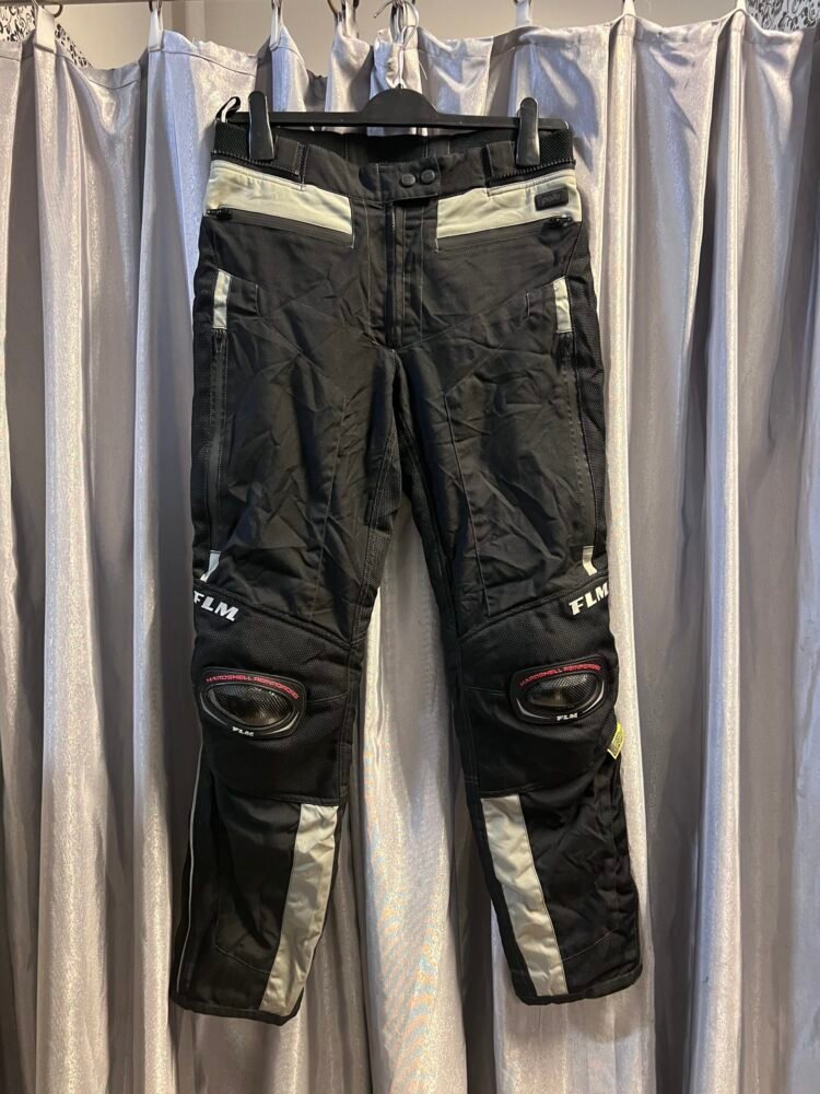 Pantaloni moto damă mărimea 40 PTE0063