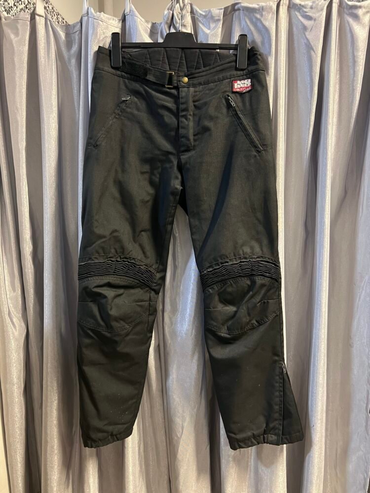 IMG_8005 Pantaloni moto IXS mărimea L PTE0071