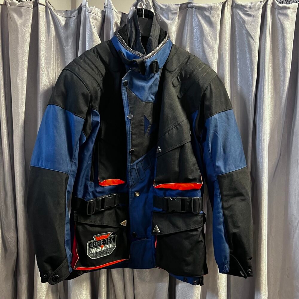 IMG_8811 Geacă moto Dainese mărimea 48- M GTE0134