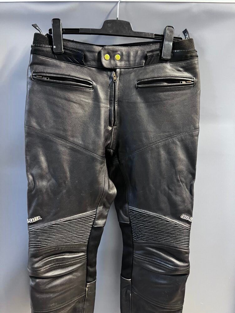 Pantaloni piele mărimea 50 PPI0017 3 Pantaloni piele mărimea 50 PPI0017 - imagine 3