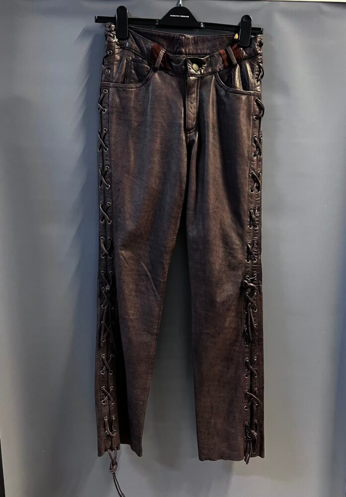 Pantaloni piele mărimea XS PPI0020 3 Pantaloni piele mărimea XS PPI0020 - imagine 3