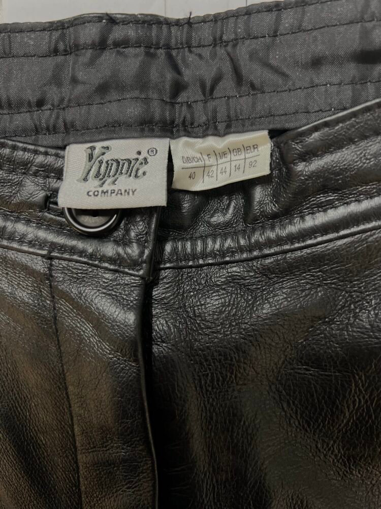 Pantaloni piele mărimea 40 PPI0022 5 Pantaloni piele mărimea 40 PPI0022 - imagine 5