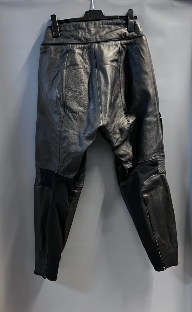 Pantaloni moto Dainese mărimea 56 PPI0031 3 Pantaloni moto Dainese mărimea 56 PPI0031 - imagine 3