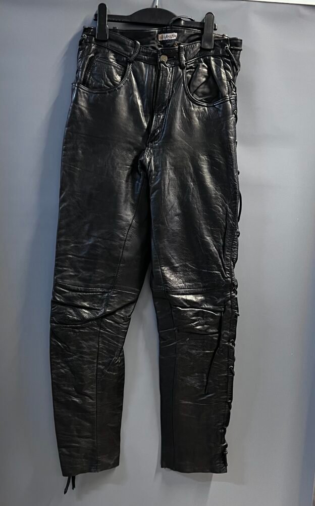 Pantaloni piele mărimea XS PPI0033 2 Pantaloni piele mărimea XS PPI0033 - imagine 2