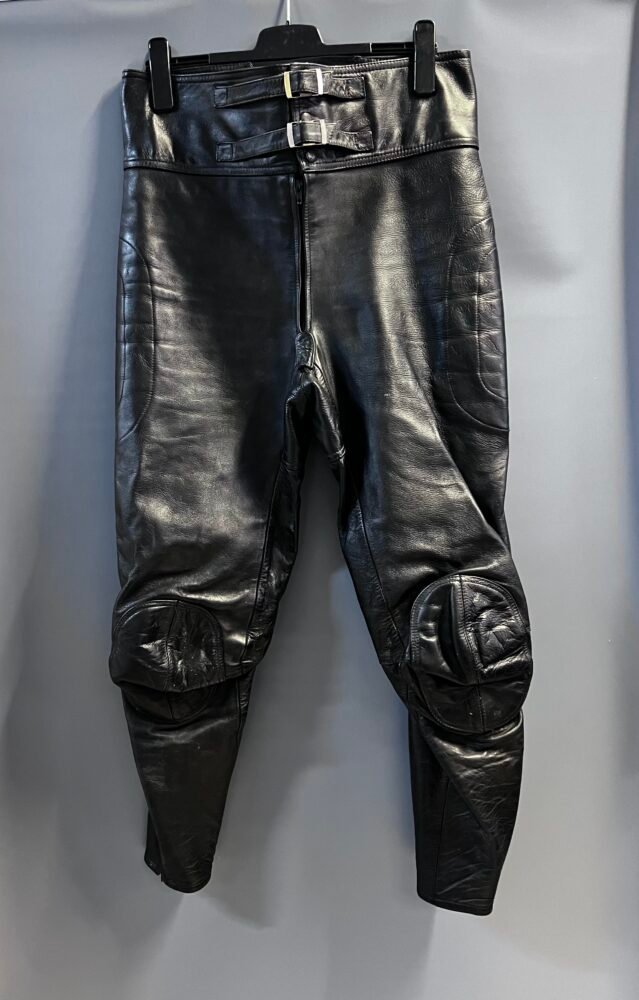 IMG_9114 Pantaloni piele mărimea 40 PPI0040