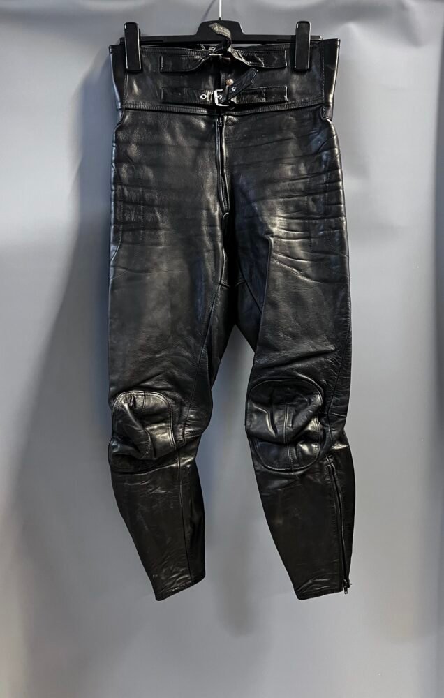 IMG_9119 Pantaloni piele mărimea 48 PPI0041