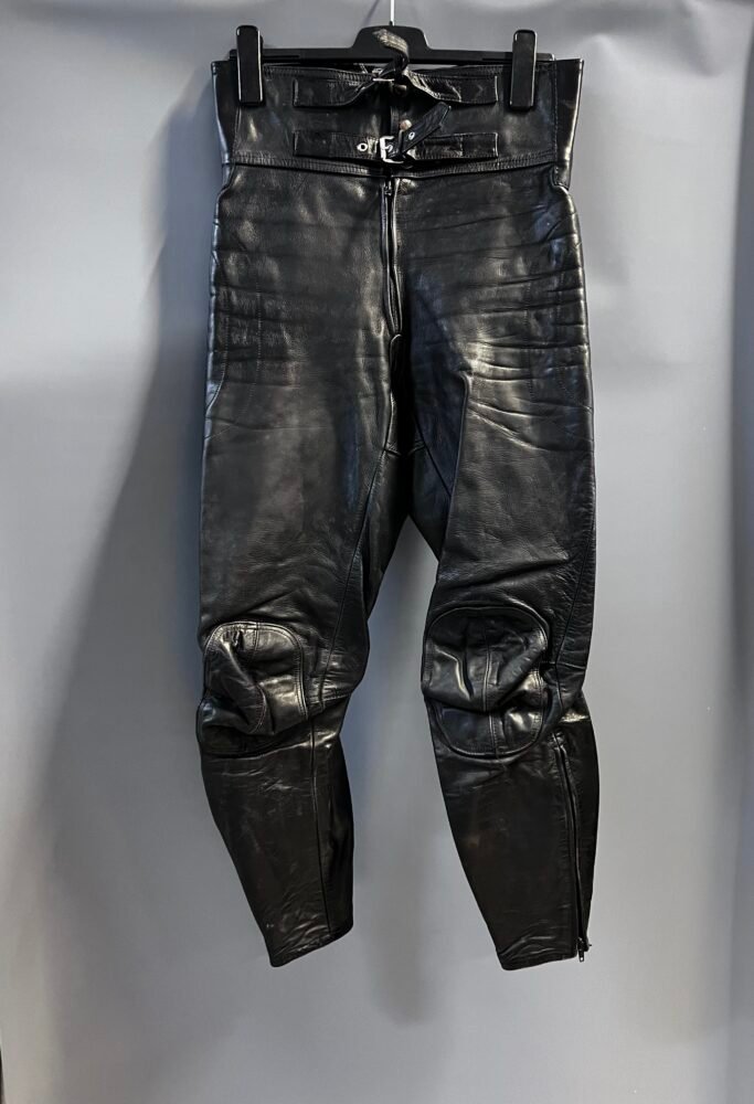 Pantaloni piele mărimea 48 PPI0041 2 Pantaloni piele mărimea 48 PPI0041 - imagine 2