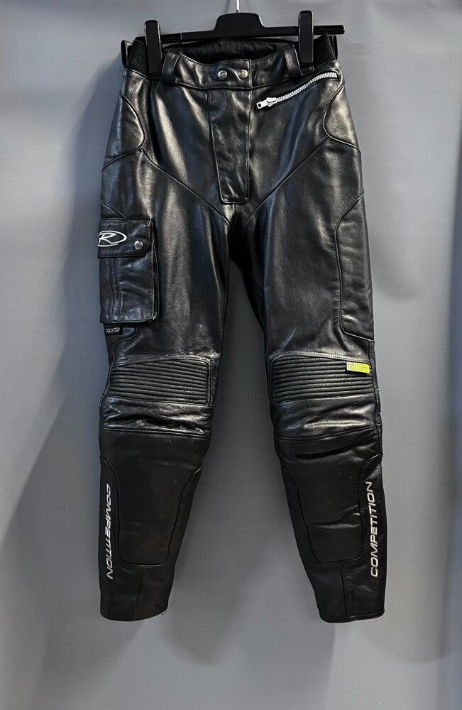 IMG_9146 Pantaloni piele talie 36 PPI0045