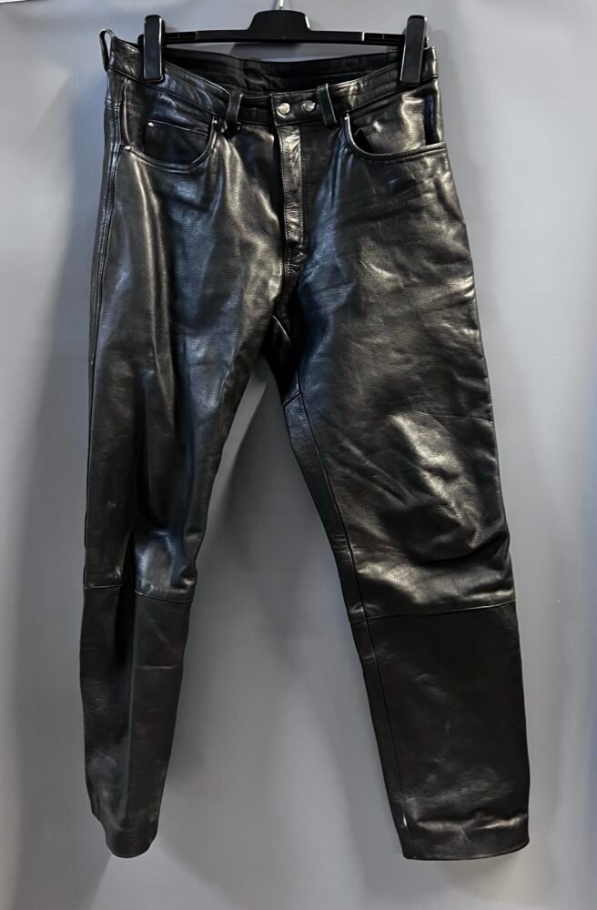 Pantaloni piele mărimea 56 PPI0049 2 Pantaloni piele mărimea 56 PPI0049 - imagine 2