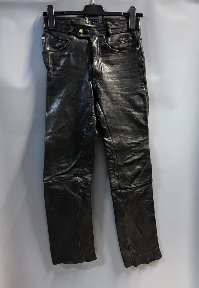 IMG_9245 Pantaloni piele mărimea M PPI0050