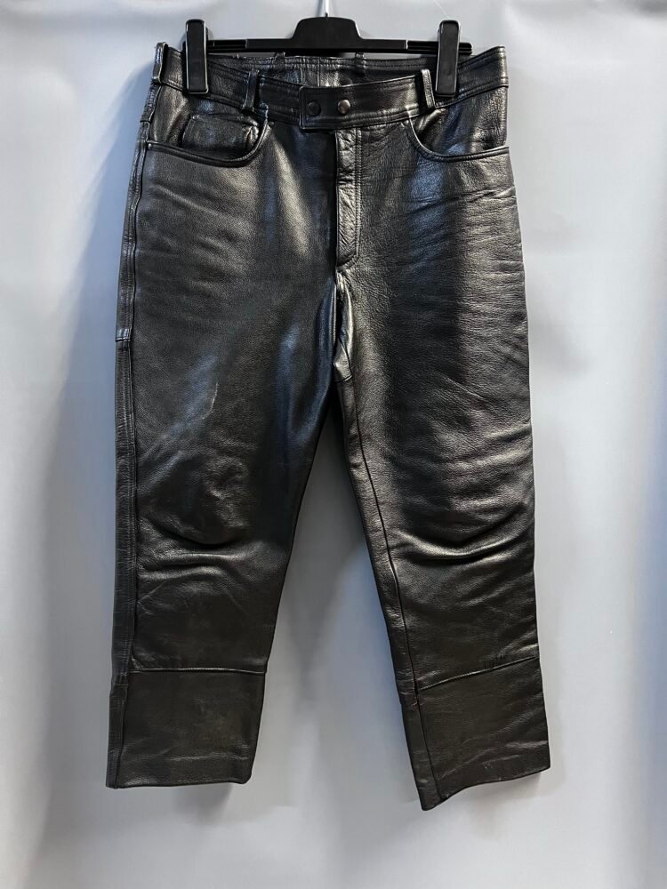 IMG_9260 Pantaloni piele mărimea L PPI0052