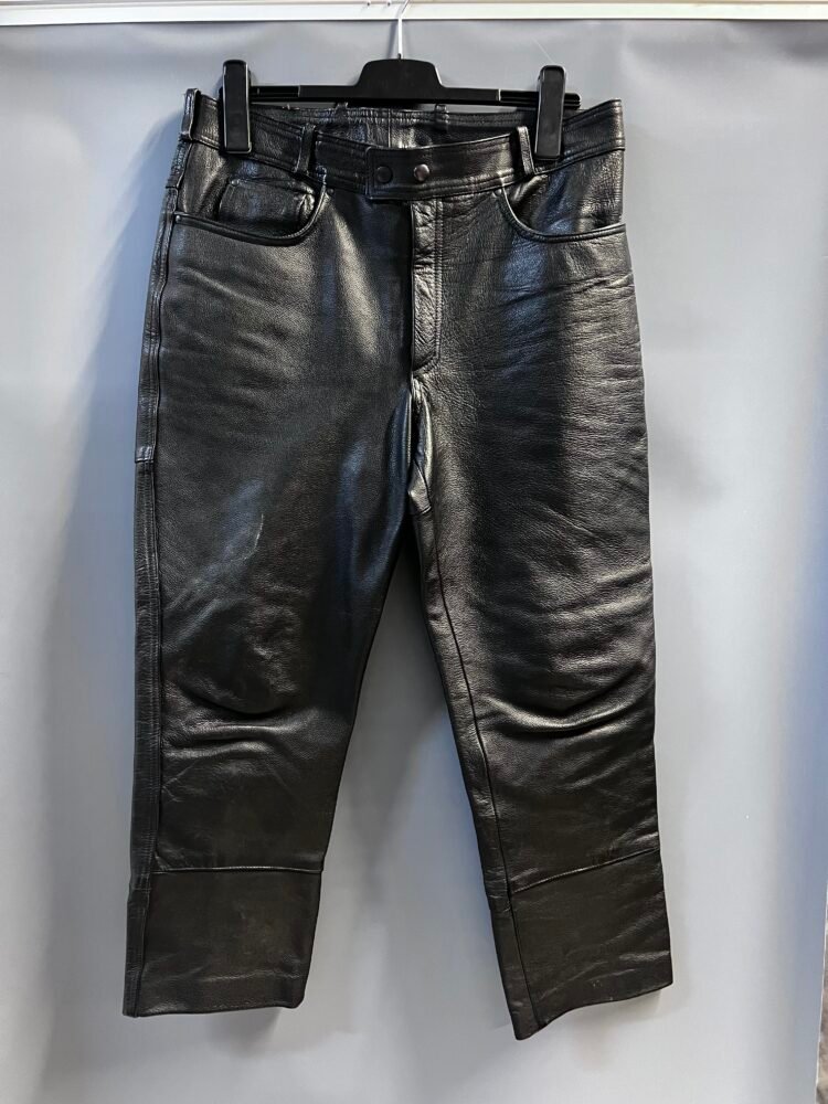 Pantaloni piele mărimea L PPI0052 3 Pantaloni piele mărimea L PPI0052 - imagine 3