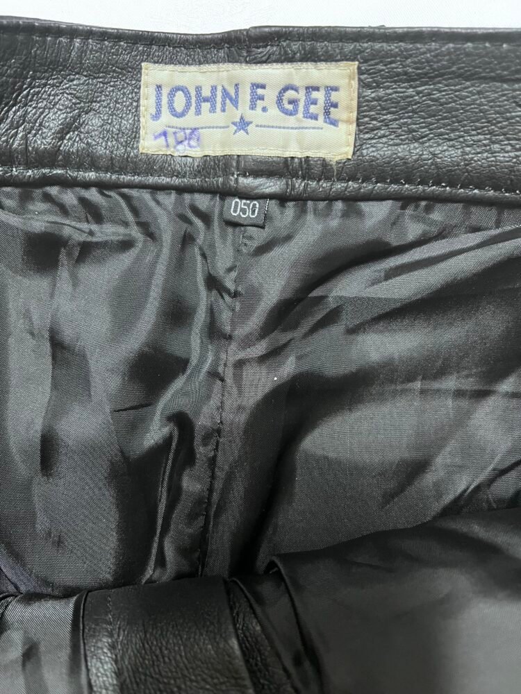 Pantaloni piele 50 PPI0054 4 Pantaloni piele 50 PPI0054 - imagine 4