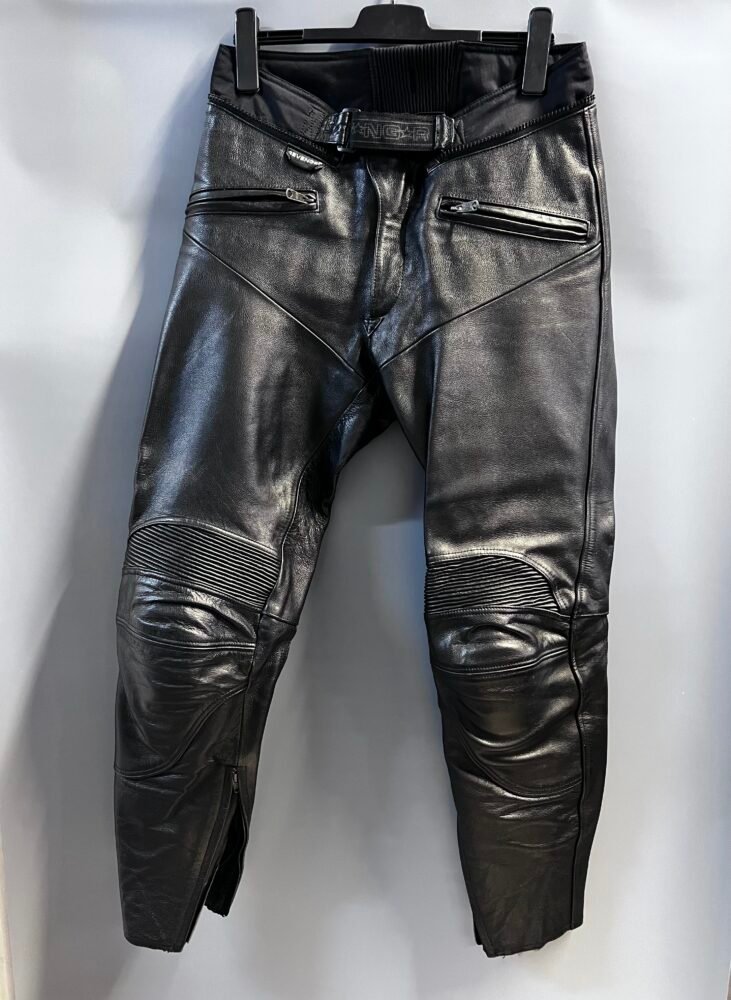 IMG_9319 Pantaloni piele mărimea 54 PPI0062
