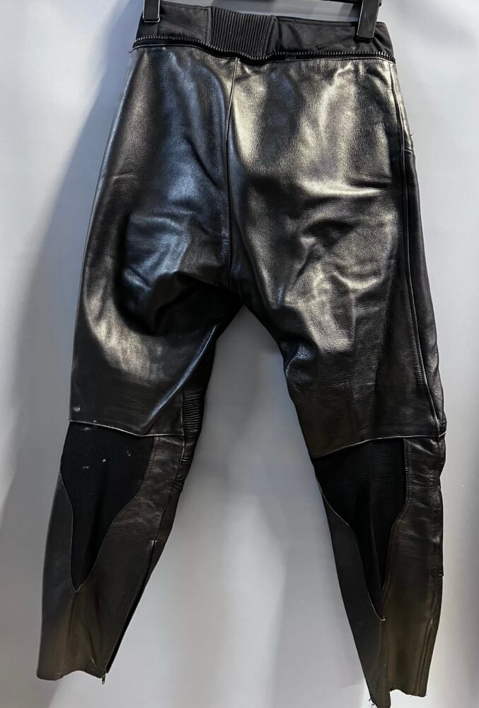 Pantaloni piele mărimea 54 PPI0062 3 Pantaloni piele mărimea 54 PPI0062 - imagine 3