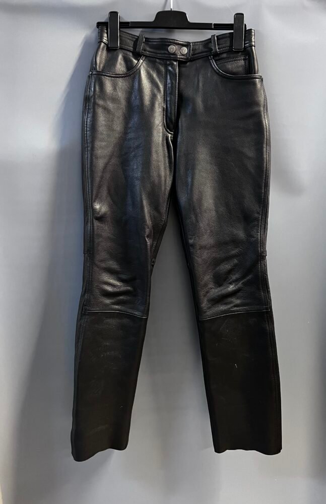 IMG_9480 Pantaloni piele mărimea 38 PPI0079