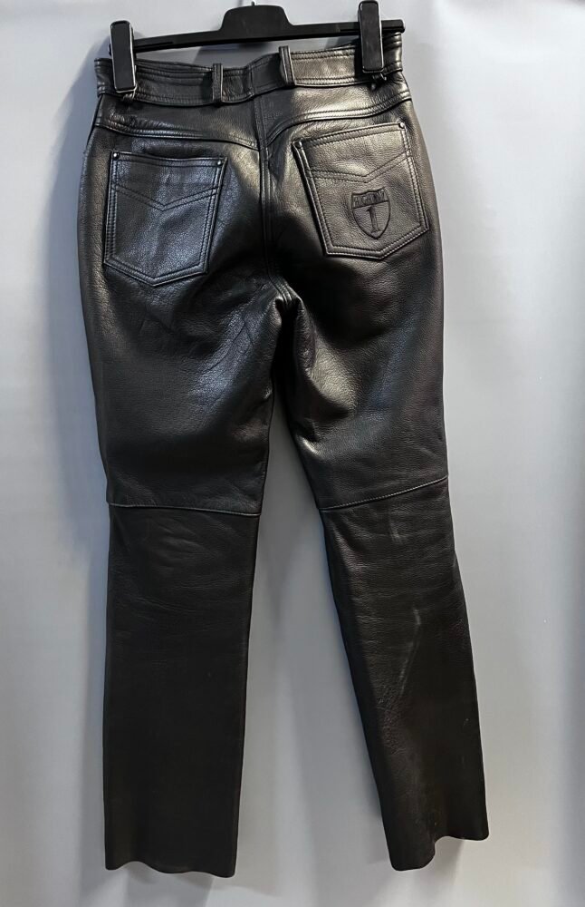 Pantaloni piele mărimea 38 PPI0079 4 Pantaloni piele mărimea 38 PPI0079 - imagine 4