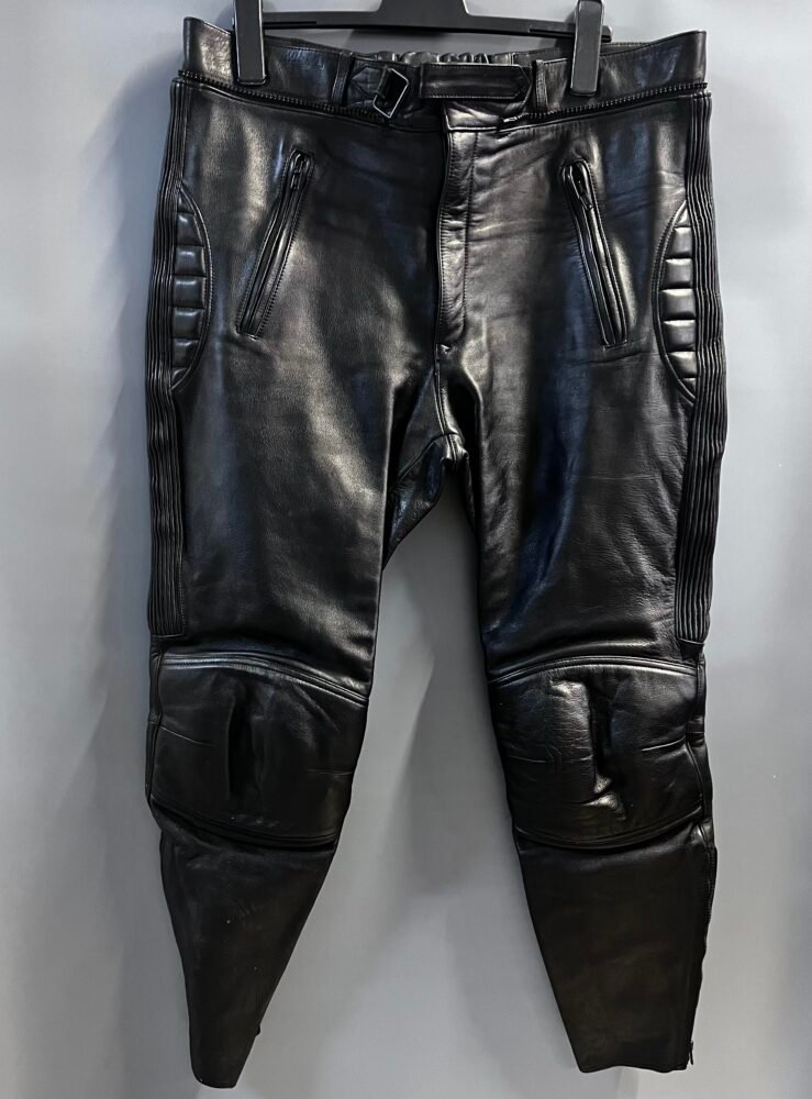 IMG_9585 Pantaloni piele mărimea 58 PPI0086