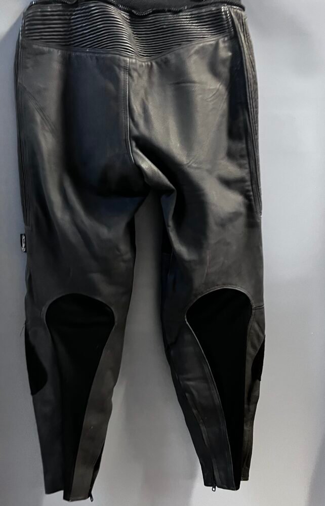 Pantaloni piele mărimea -L PPI0087 4 Pantaloni piele mărimea -L PPI0087 - imagine 4