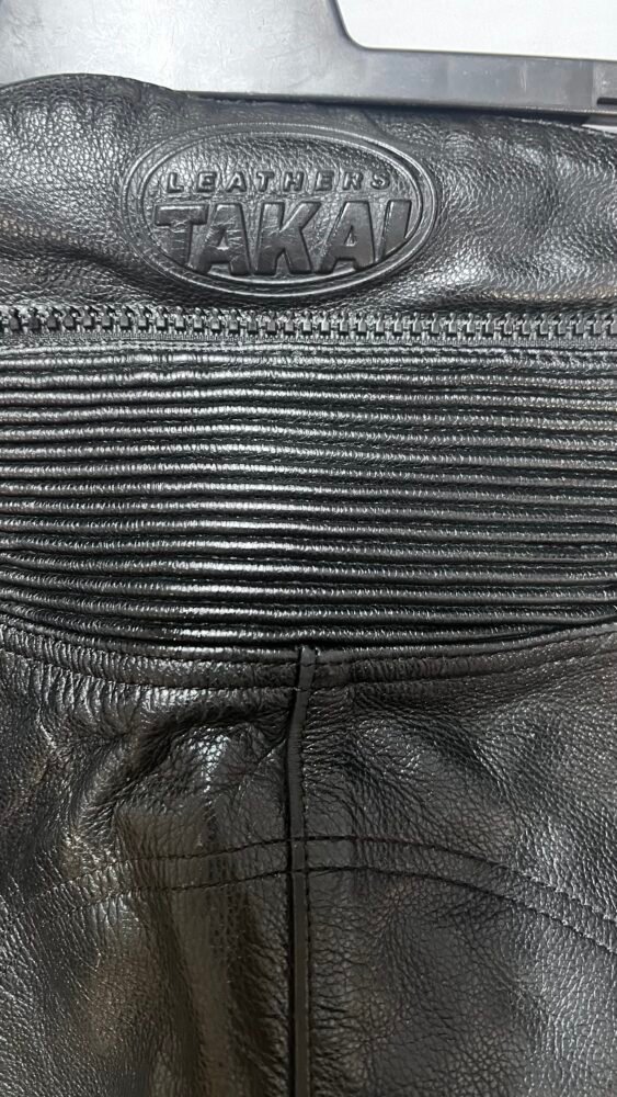 Pantaloni piele mărimea 40 PPI0093 3 Pantaloni piele mărimea 40 PPI0093 - imagine 3