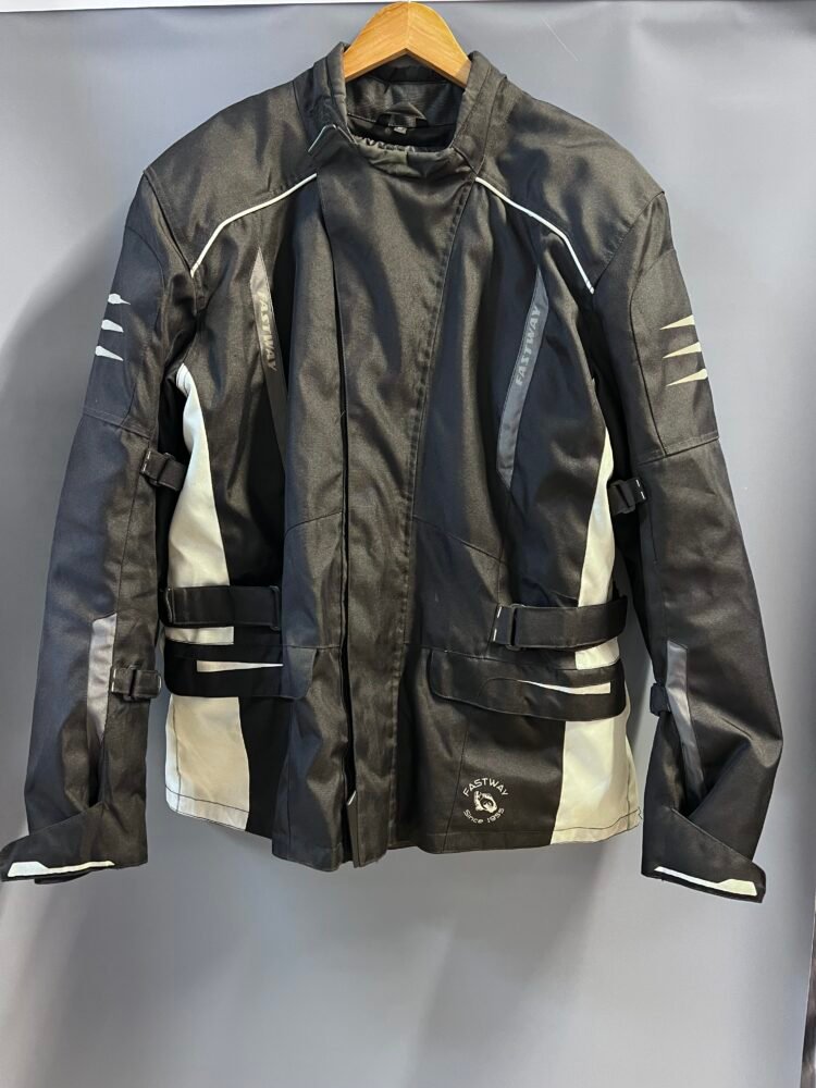 IMG_9704 Geacă moto mărimea 3 XL GTE0150