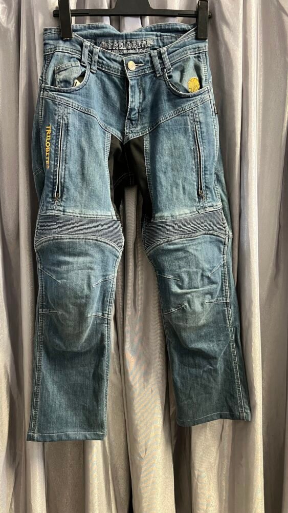 Blugi moto mărimea 38 BMO0027