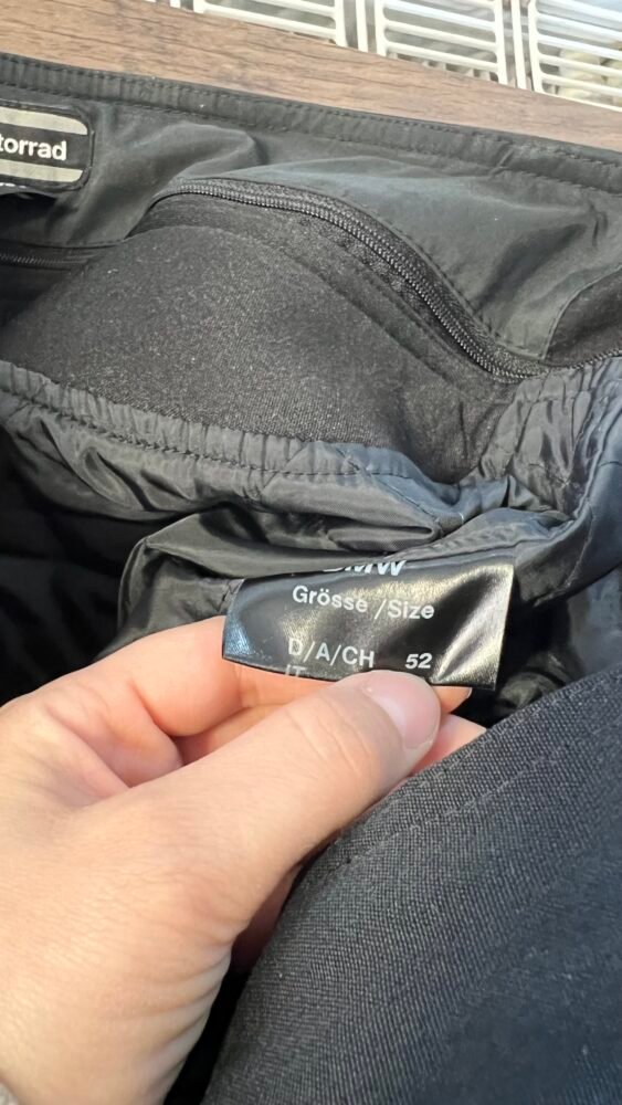 Pantaloni BMW mărimea 52 PTE0127 5 Pantaloni BMW mărimea 52 PTE0127 - imagine 5