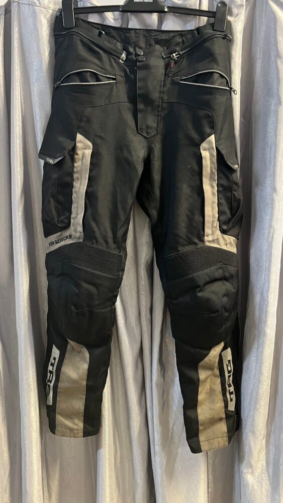 Pantaloni mărimea L PTE0154