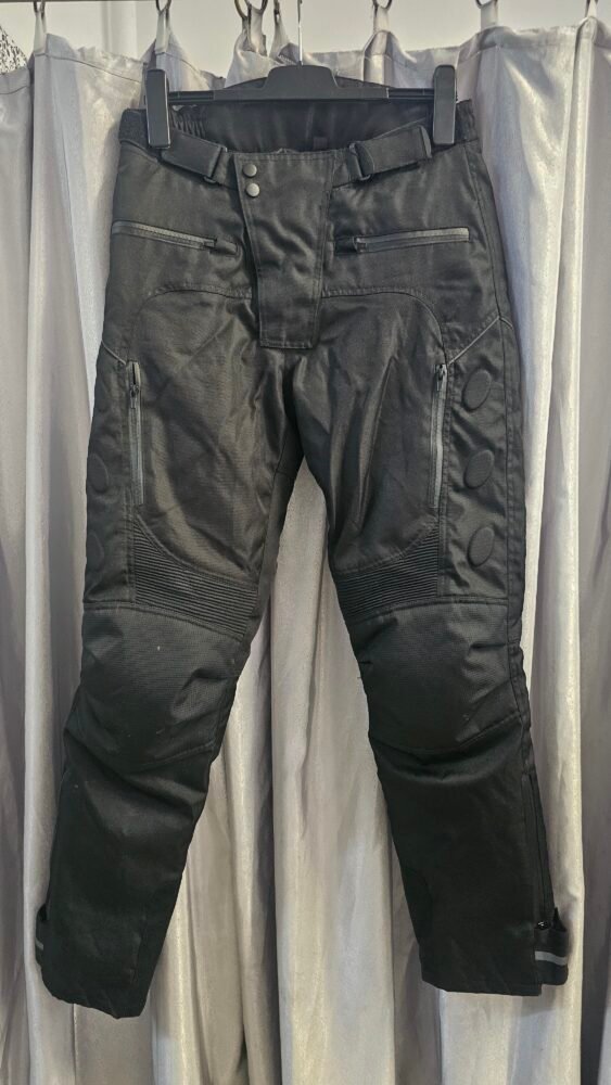 20260512_130122 Pantaloni textil-piele L PTE0184