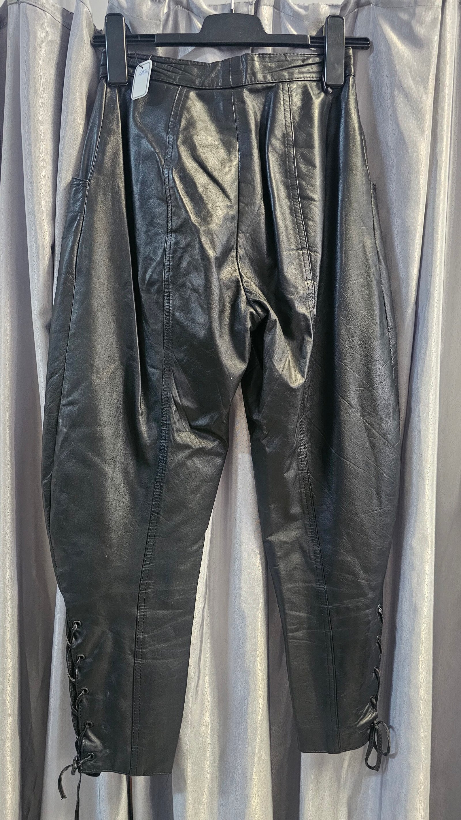 Pantaloni piele dama XS PPI0125 2 Pantaloni piele dama XS PPI0125 - imagine 2
