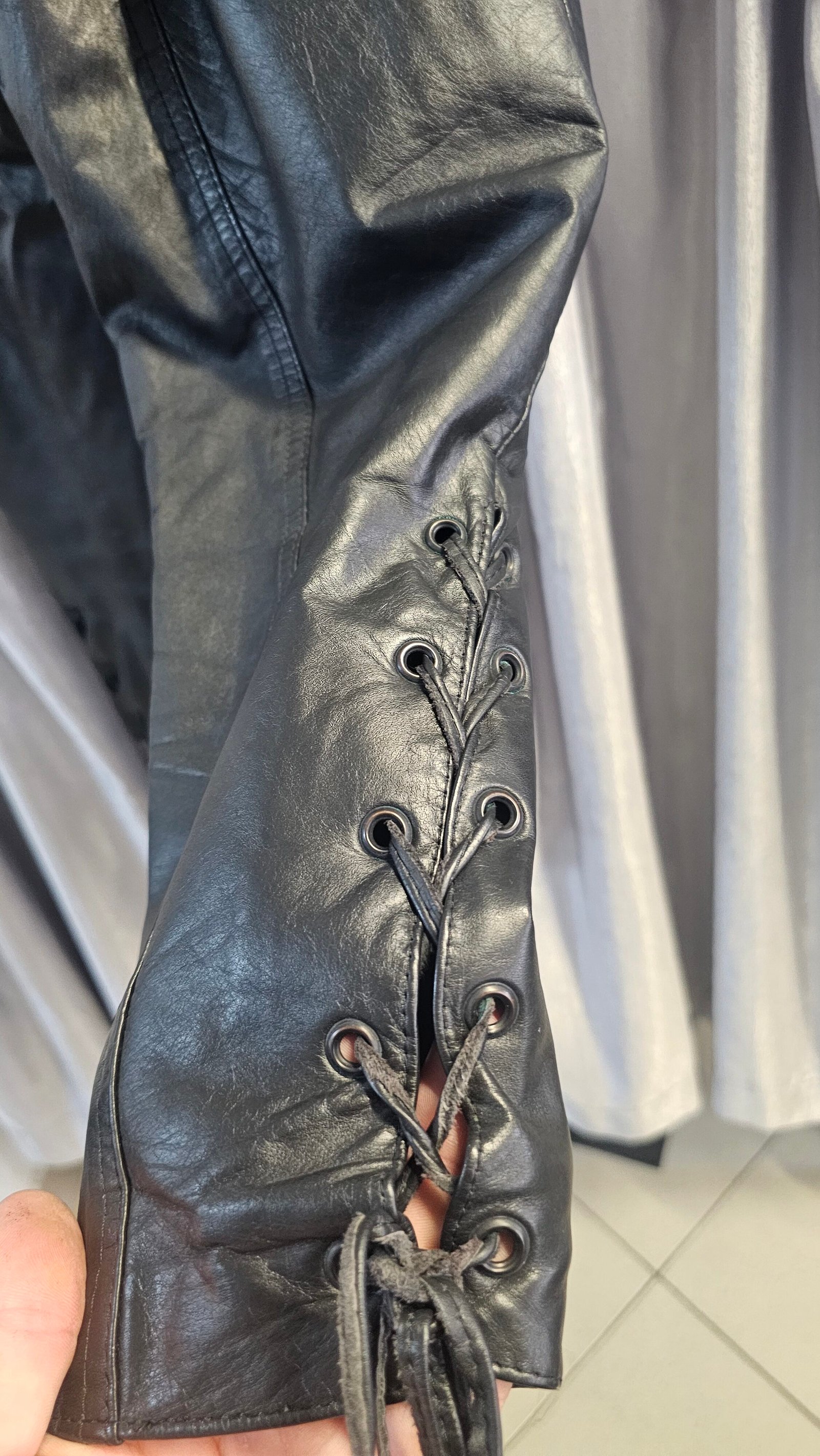 Pantaloni piele dama XS PPI0125 3 Pantaloni piele dama XS PPI0125 - imagine 3