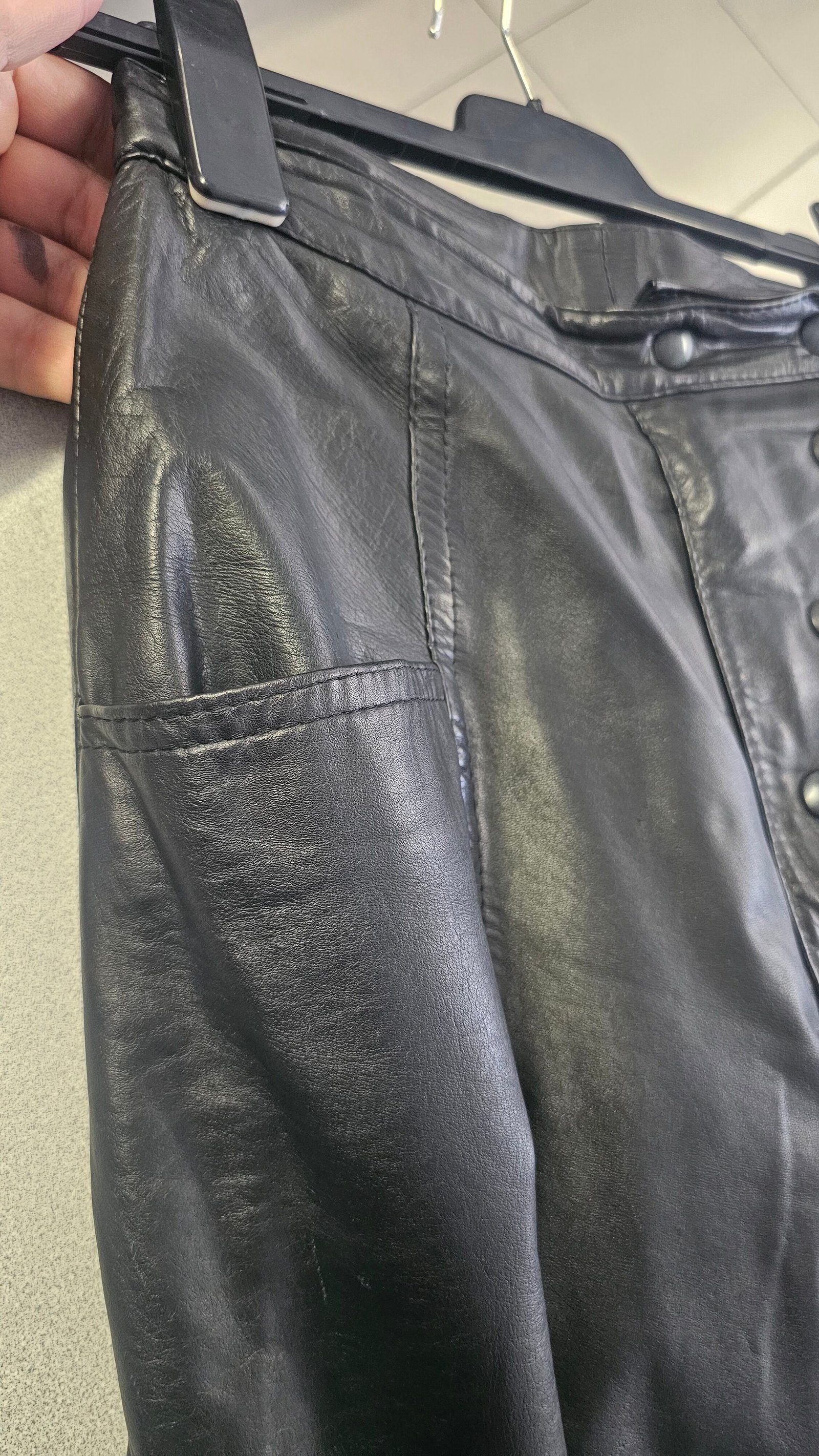 Pantaloni piele dama XS PPI0125 5 Pantaloni piele dama XS PPI0125 - imagine 5