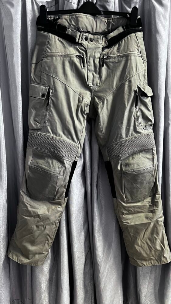 IMG_4944 Pantaloni mărimea 52-L PTE0179