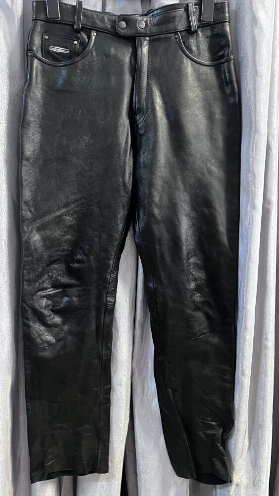 Pantaloni piele mărimea M PPI0167 3 Pantaloni piele mărimea M PPI0167 - imagine 3