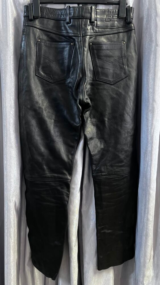 Pantaloni piele mărimea M PPI0167 4 Pantaloni piele mărimea M PPI0167 - imagine 4