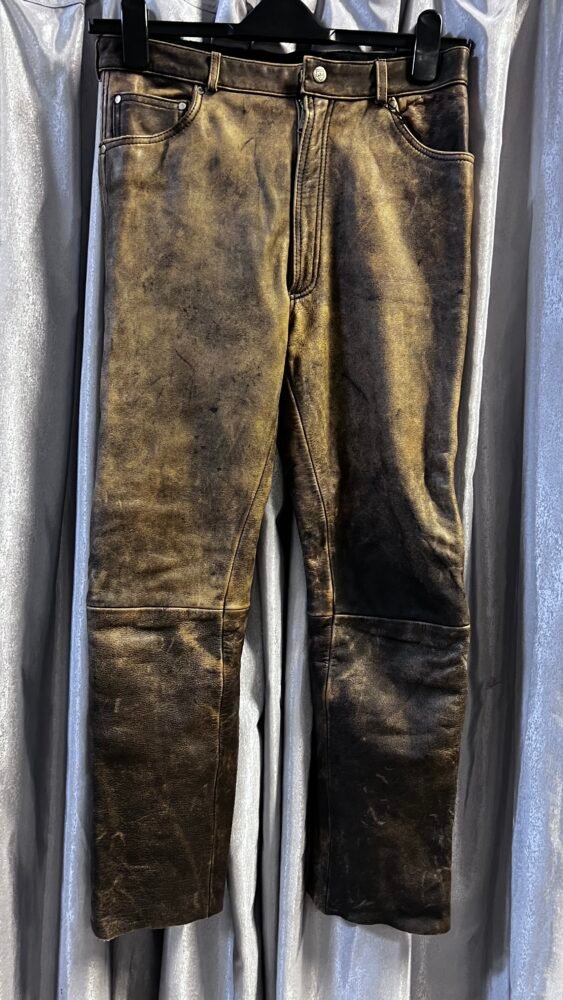 Pantaloni piele mărimea S PPI0170 3 Pantaloni piele mărimea S PPI0170 - imagine 3