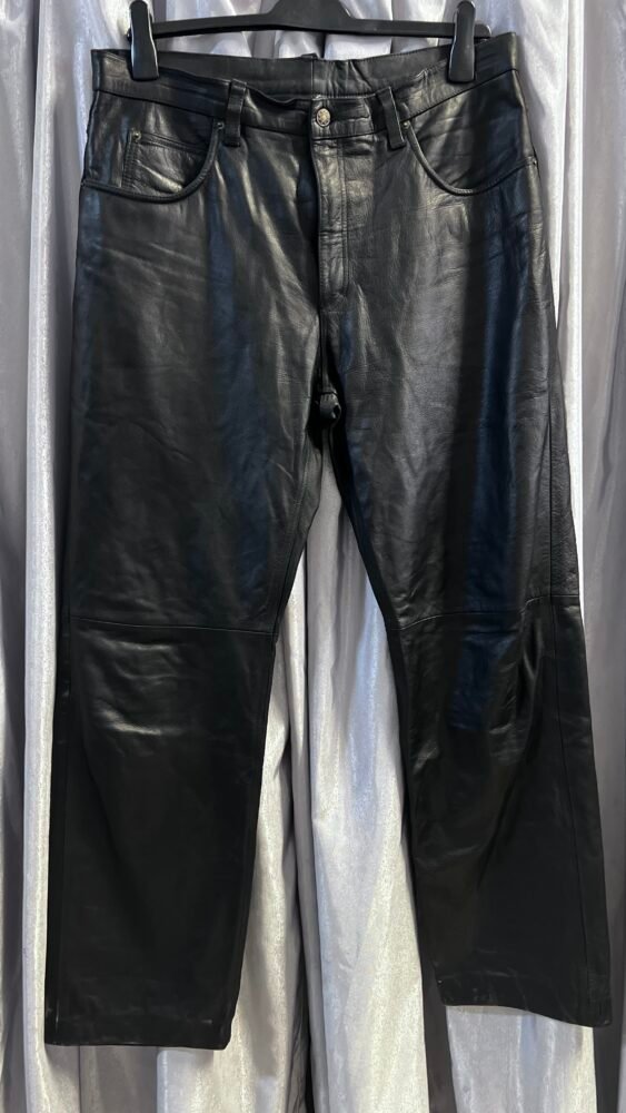 Pantaloni piele mărimea 38 PPI0180 3 Pantaloni piele mărimea 38 PPI0180 - imagine 3