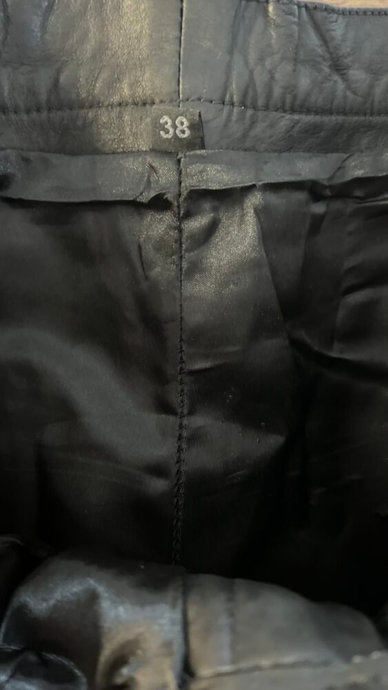 Pantaloni piele mărimea 38 PPI0180 5 Pantaloni piele mărimea 38 PPI0180 - imagine 5