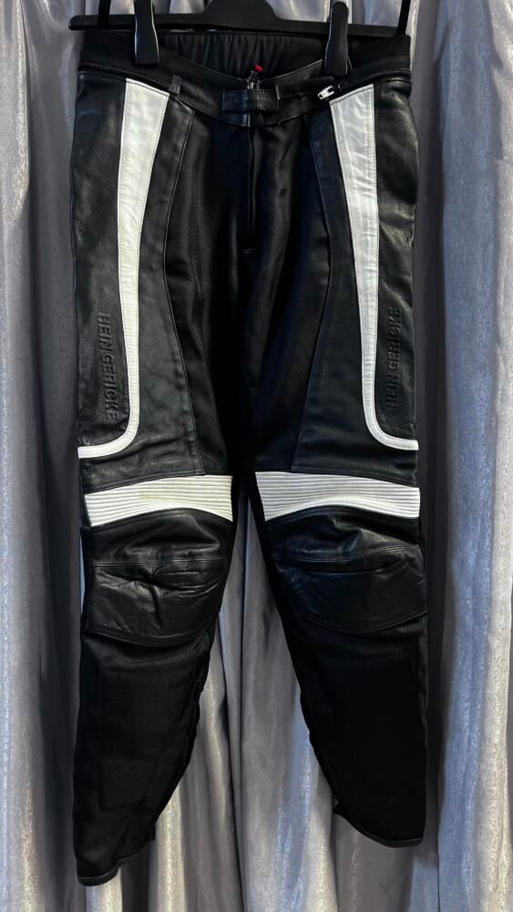 Pantaloni piele mărimea 36-38 PPI0184